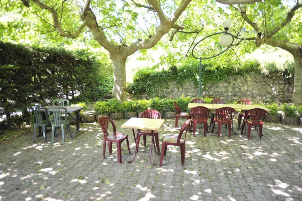 Alp'Hotel Voreppe Esterno foto
